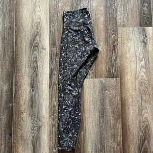 Lululemon Wunder Under Leggings